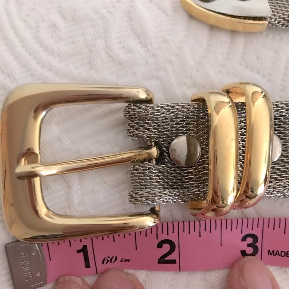 Vintage “CITIES“ 1990s Silver/ Gold Metal Mesh Vintage Belt - Picture 12 of 17